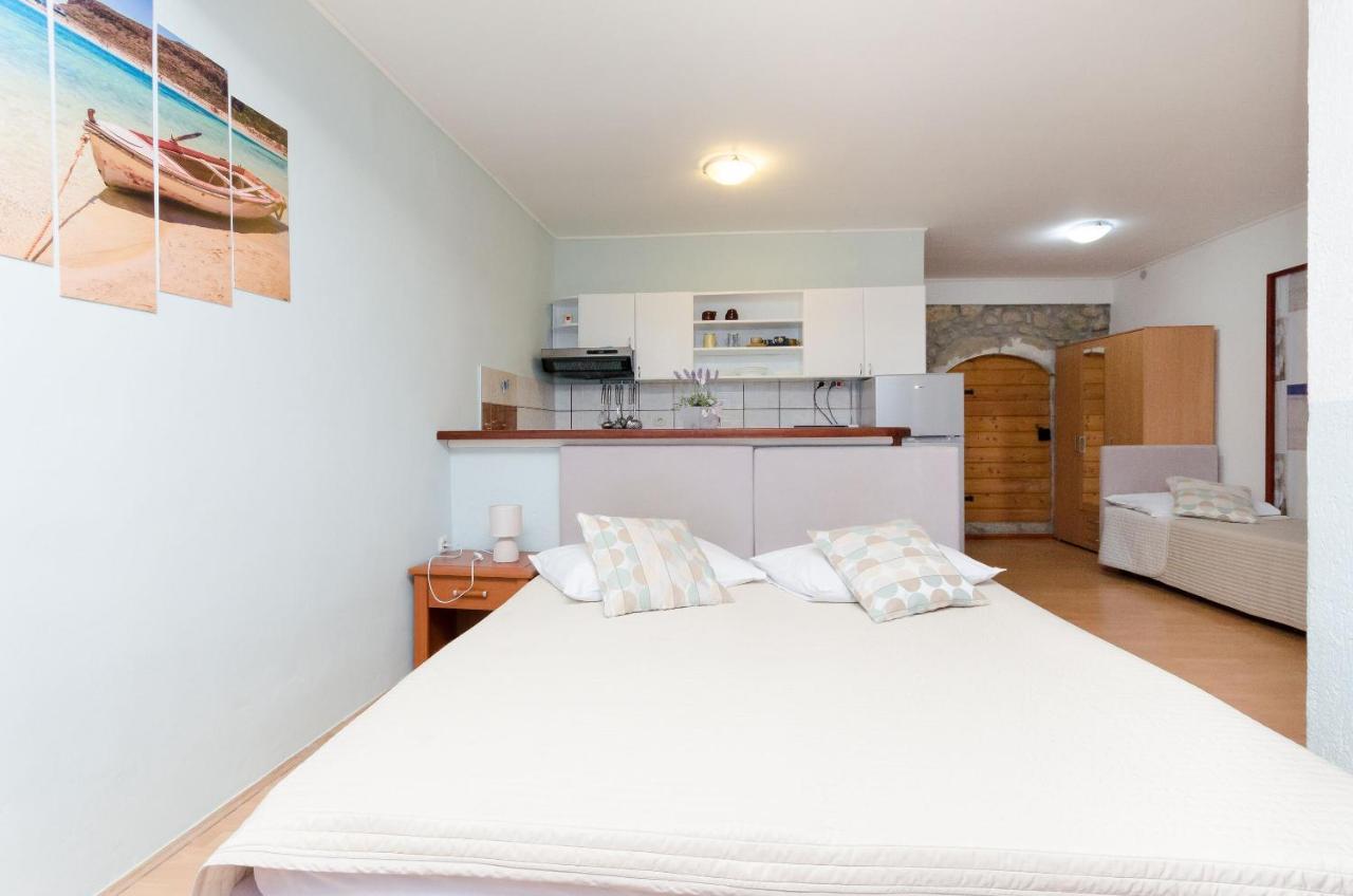 נובי ווינודולסקי Apartment Goran מראה חיצוני תמונה