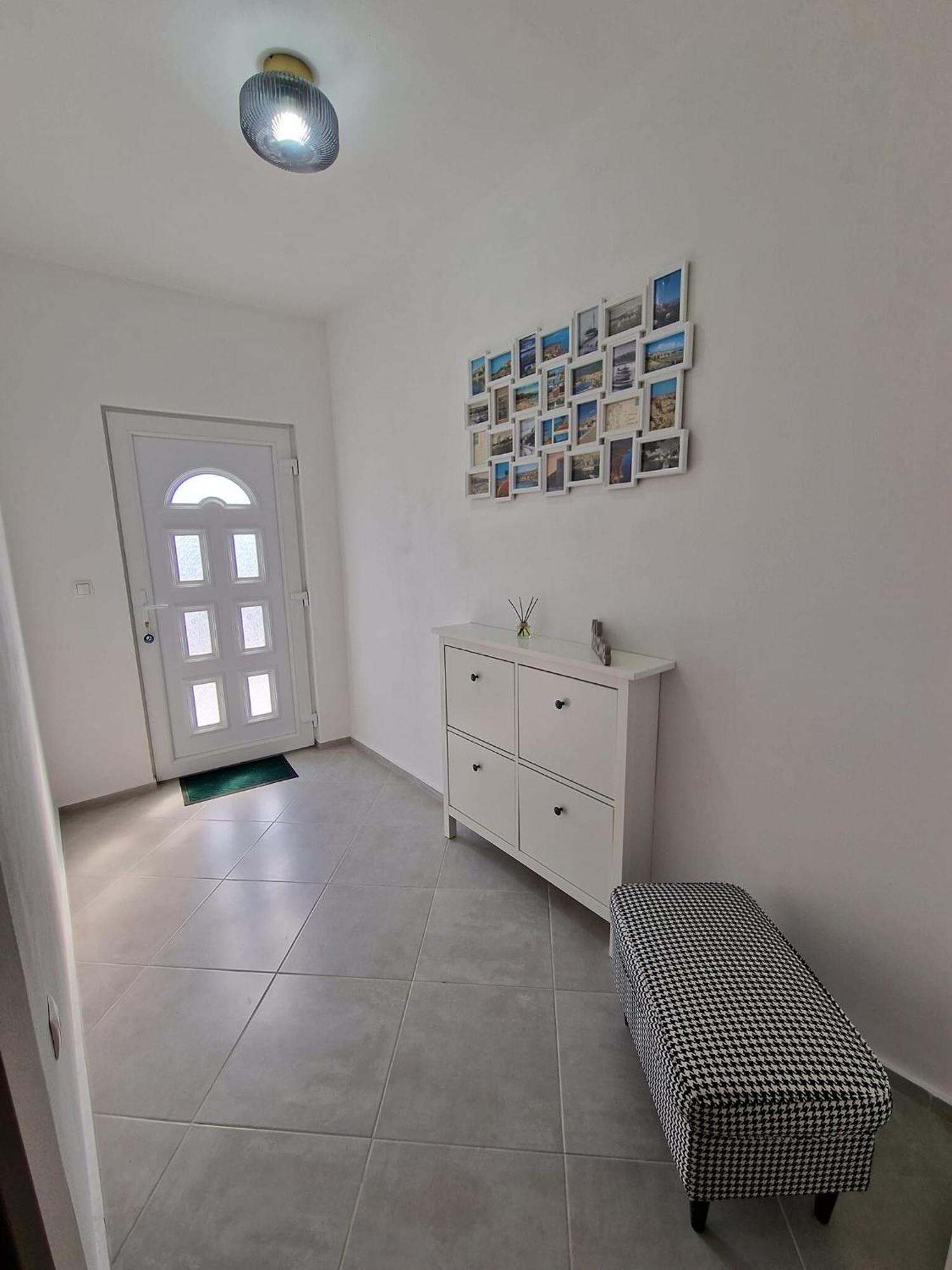 נובי ווינודולסקי Apartment Goran מראה חיצוני תמונה